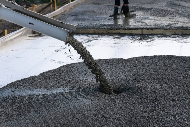 Best Commercial Concrete Services in Duquesne, MO